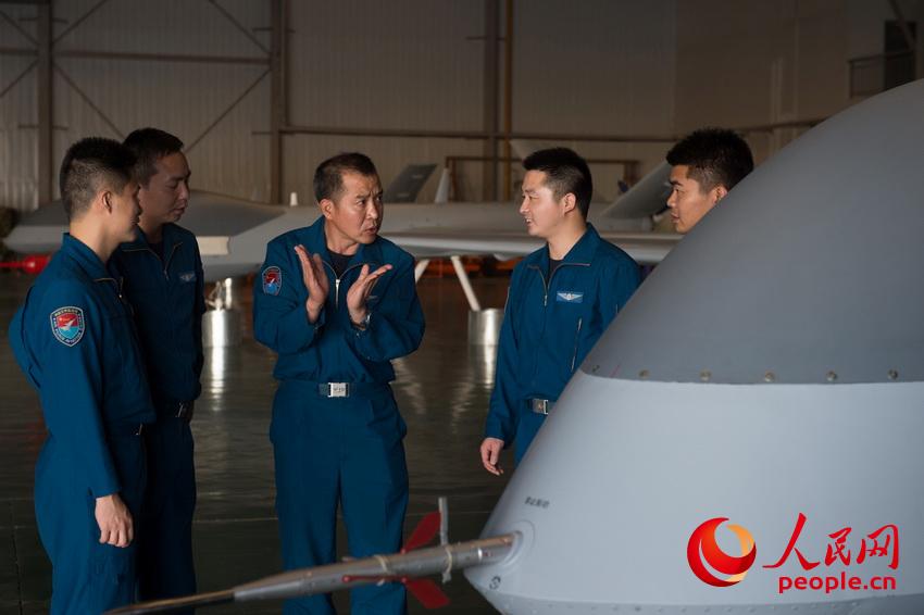 慧航飞行：武汉无人机培训行业标杆一站式学飞考证(图1)