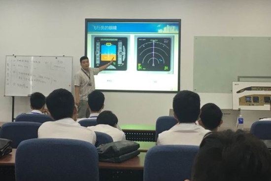 谁说成都没有无人机标杆？成都先飞智能：合规是我们的“底线”！(图1)